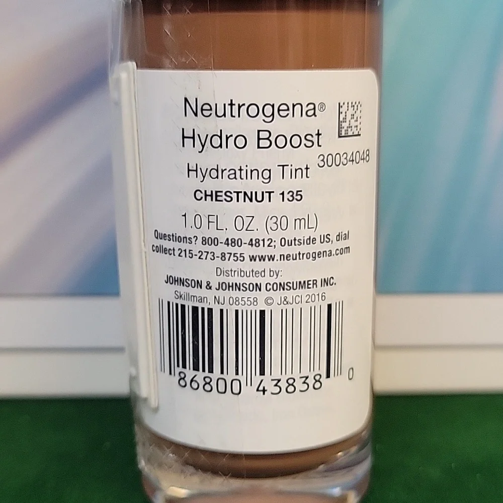 Neutrogena Hydro Boost Hydrating Tint 30ml - 135 Chestnut